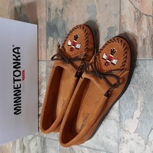 Minnetonka Thunderbird Beaded Moccasins Size 11 Brown
